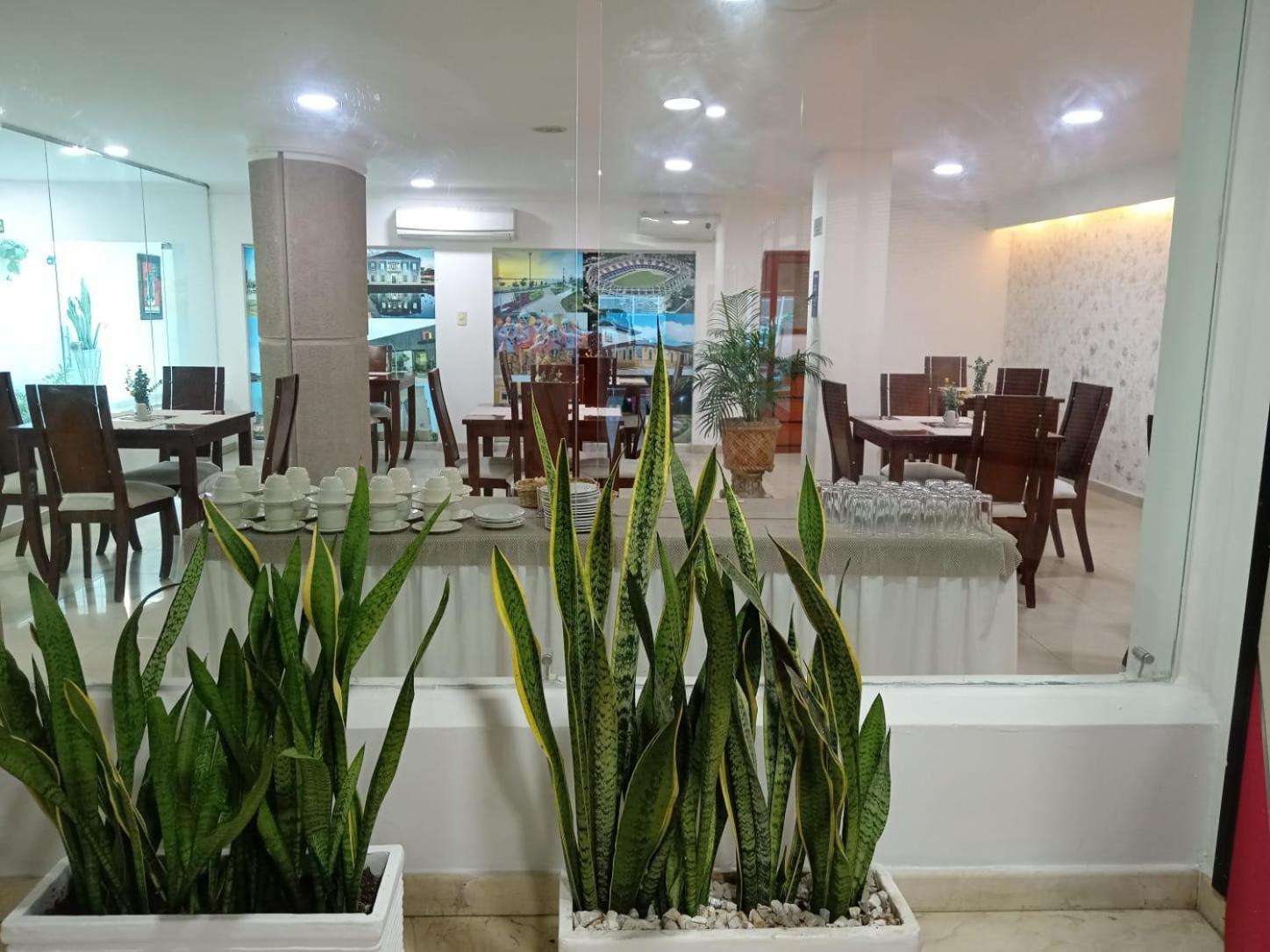 Hotel Charthon Barranquilla Барранкілья Екстер'єр фото